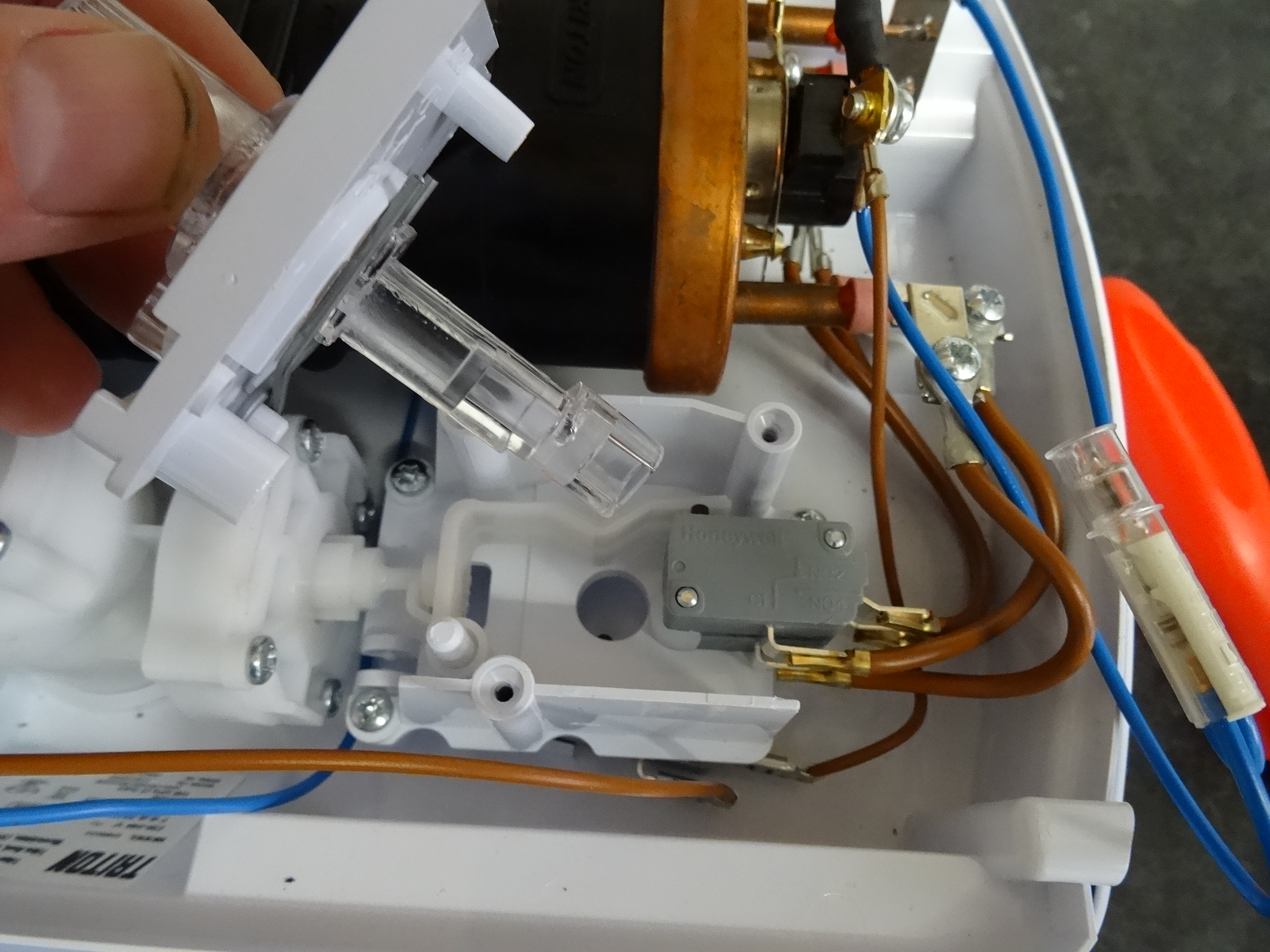 Electrical shower fault finding and repair Electric shower testing