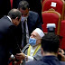 الرئيس السيسي يقدم التحيه للدكتور احمد عمر هاشم قبل مغادره الاحتفال الرئيس السيسي يقدم التحيه للدكتور احمد عمر هاشم قبل مغادره الاحتفال