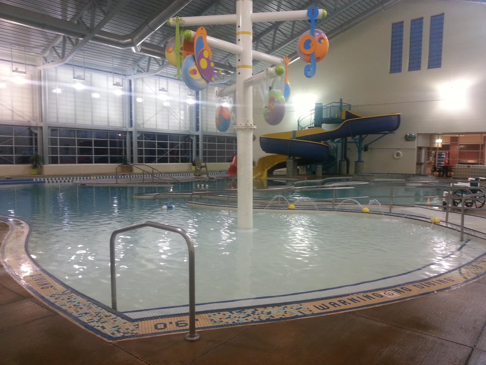 Play St. Louis Center of Clayton Indoor Pool, Clayton