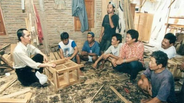 Sudah Syok Dengan Usaha Gibran, Jokowi Tambah Kaget Kaisang Mau Jualan Pisang Goreng Sudah Syok Dengan Usaha Gibran, Jokowi Tambah Kaget Kaisang Mau Jualan Pisang Goreng