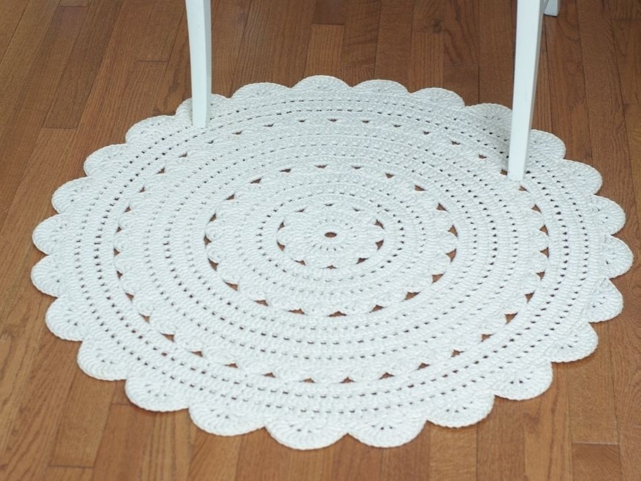 ...Handy Crafter...: Nursery Doily Rugs at Henna's Boutique