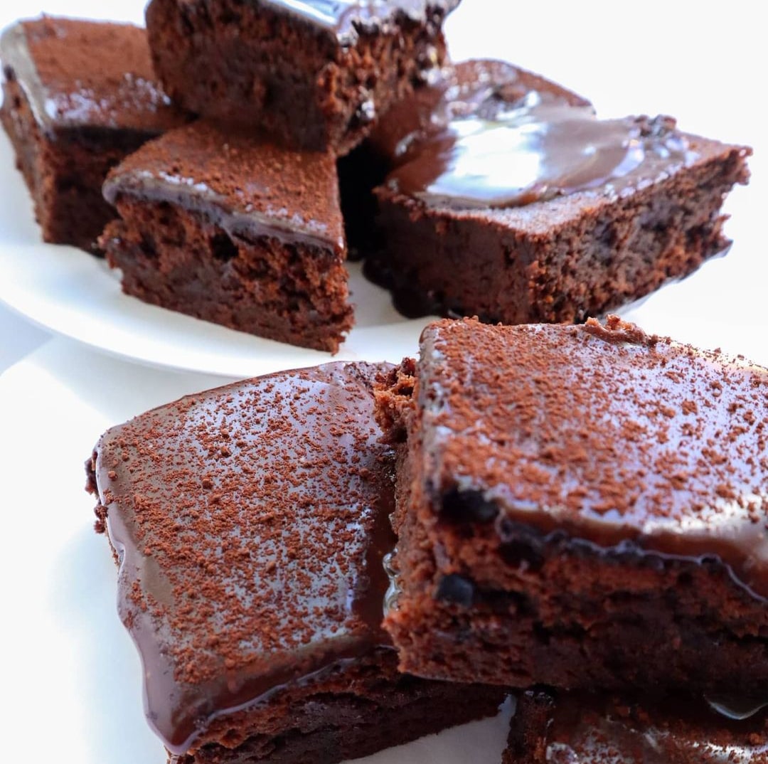 COCOA ALL CHOCOLATE BROWNIES