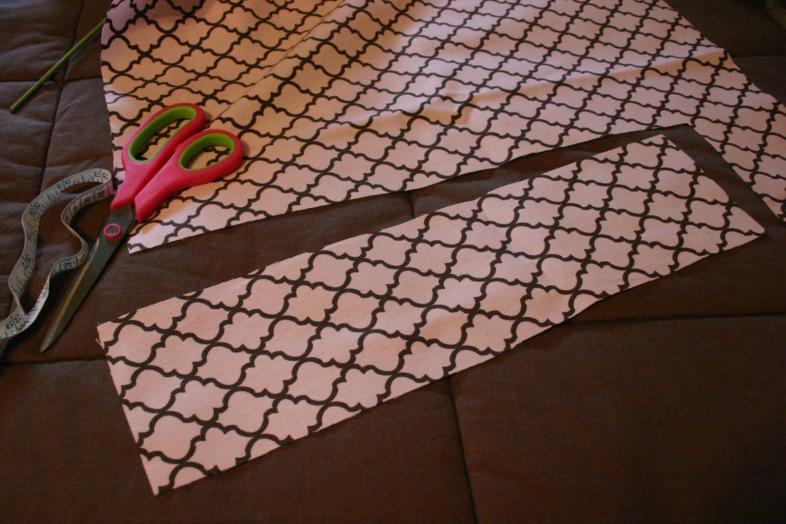 Claudie Belle Designs Pleated Headband Tutorial