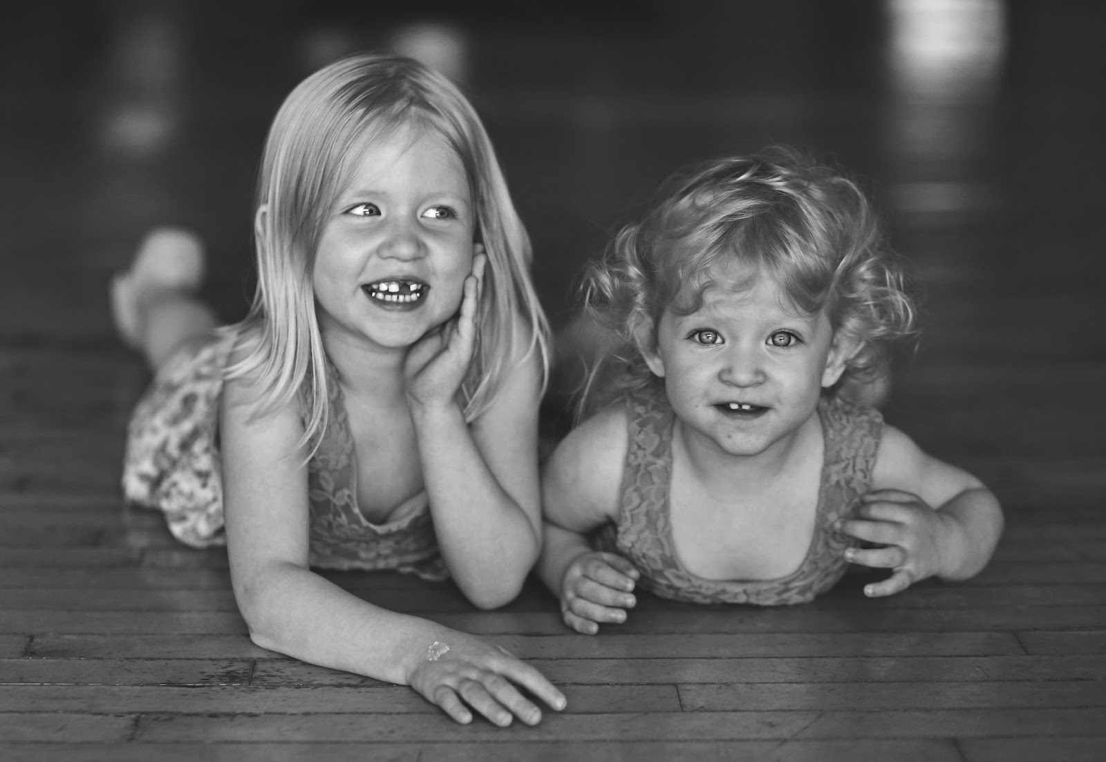 Sisters {Kids} Chantal Elise Photography