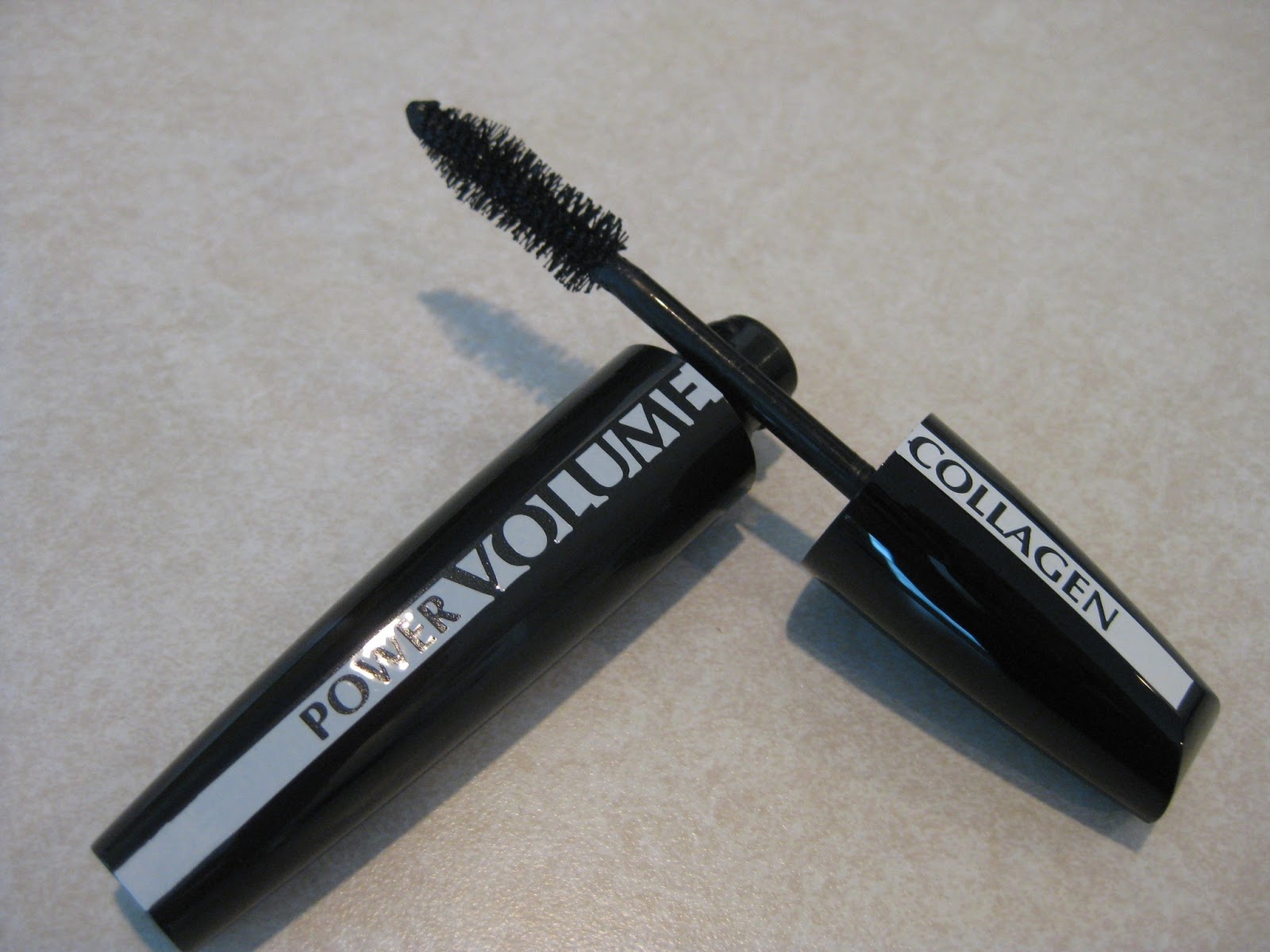 L'Oreal Voluminous Power Volume 24Hour Mascara with Collagen
