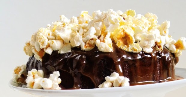 SahneWölkchen: Popcornalarm! Toffee-Gewürzkuchen mit salzigem Popcorn