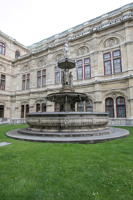 Staatsoper-Vienna
