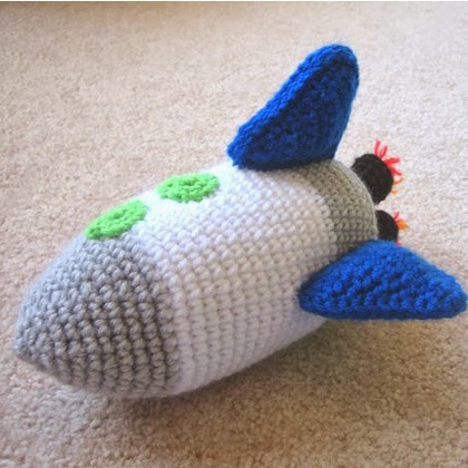 Free Crochet Pattern: Rocket Ship