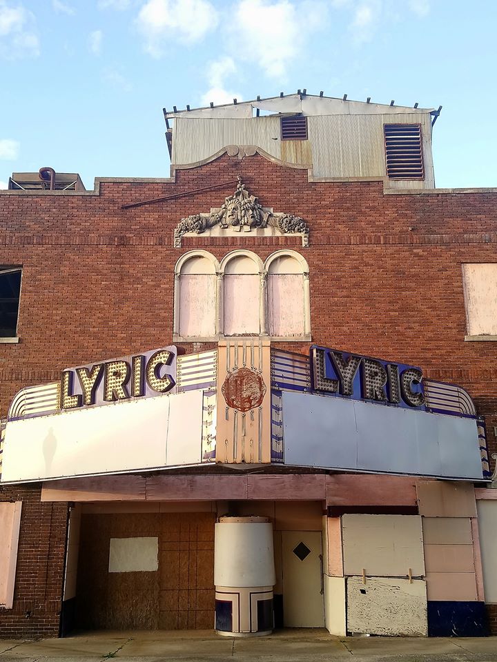 Lyric Theater in Waycross