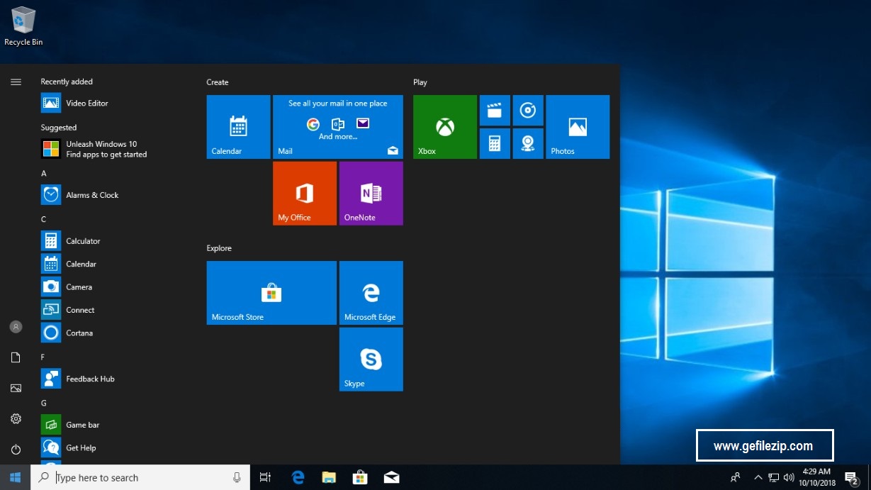 does windows 10 pro come with office