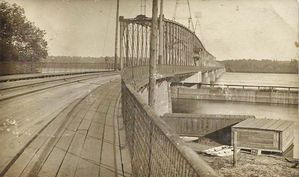 Industrial History Keokuk Municipal Bridge