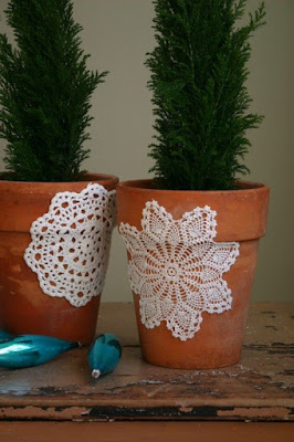 Os vasos também dão muito mais charme à casa e contribuem para a presença mais marcante das plantas.