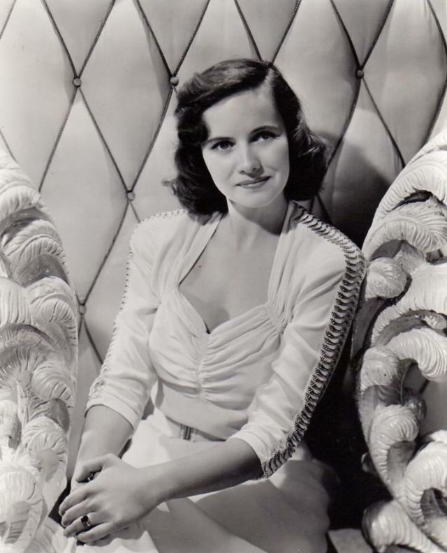 40 glamorous photos teresa wright 1940s 50s vintage 40 glamorous photos teresa wright 1940s 50s vintage