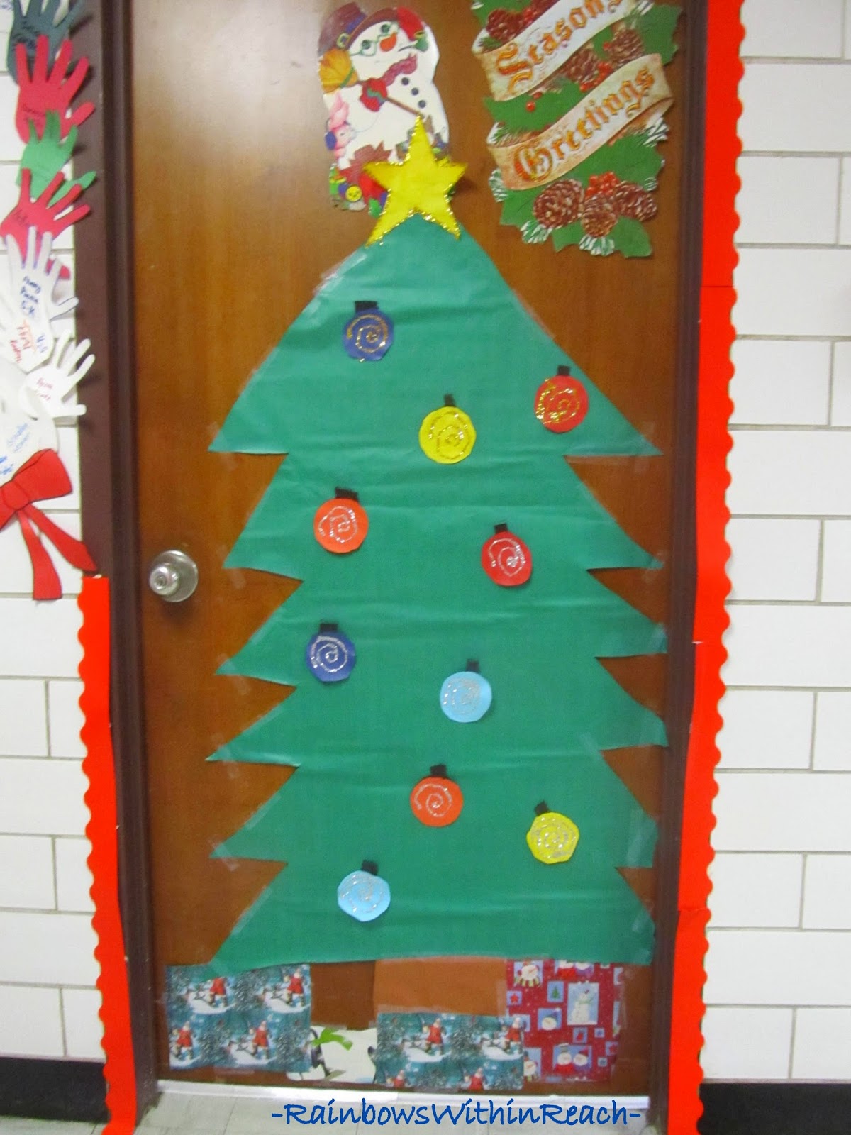 Christmas Decorated Classroom Door: Christmas Tree at RainbowsWithinReach