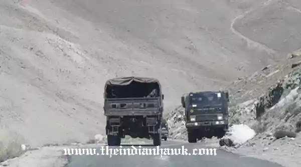 Indian army convoy to ladakh