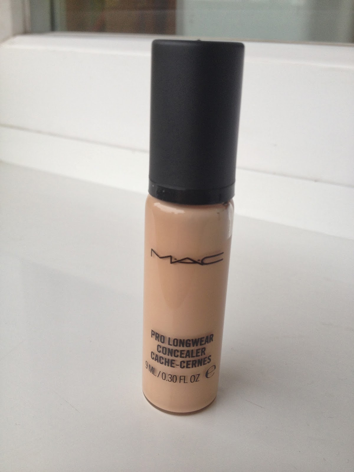Meggie and her eternal makeup love Mac Pro Longwear Concealer in NW20