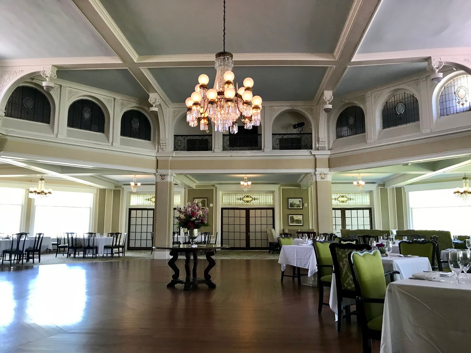 Tins and Treasures Goodbye New Hampshire The Mount Washington Hotel