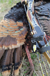 Bow Mountable Turkey Decoy with recurve