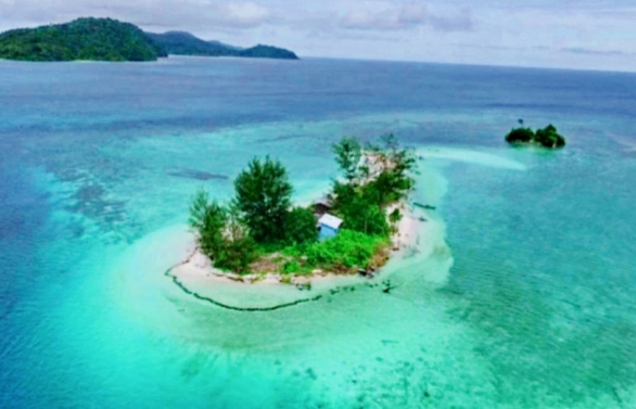 Pulau Pagama - Wesata.ID