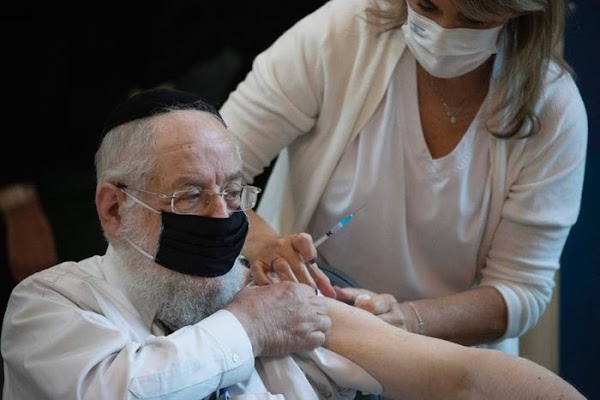 240 Warga Israel Positif COVID-19 Usai Disuntik Vaksin