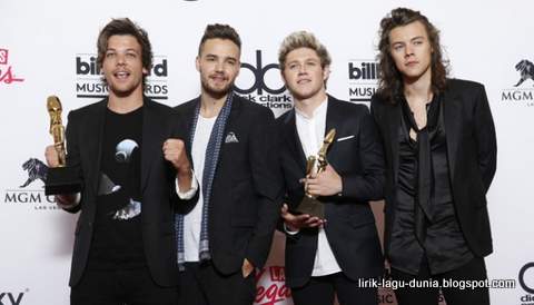lagu drag me down dari one direction lagu drag me down dari one direction