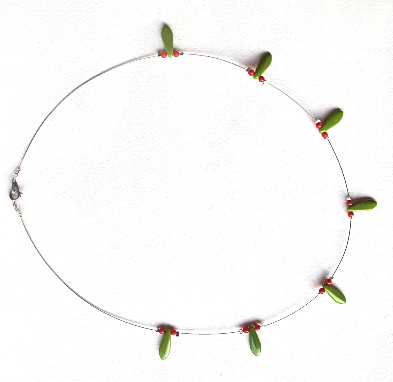 Moois van ' M(i)e' DIY zwevende ketting/floating necklace