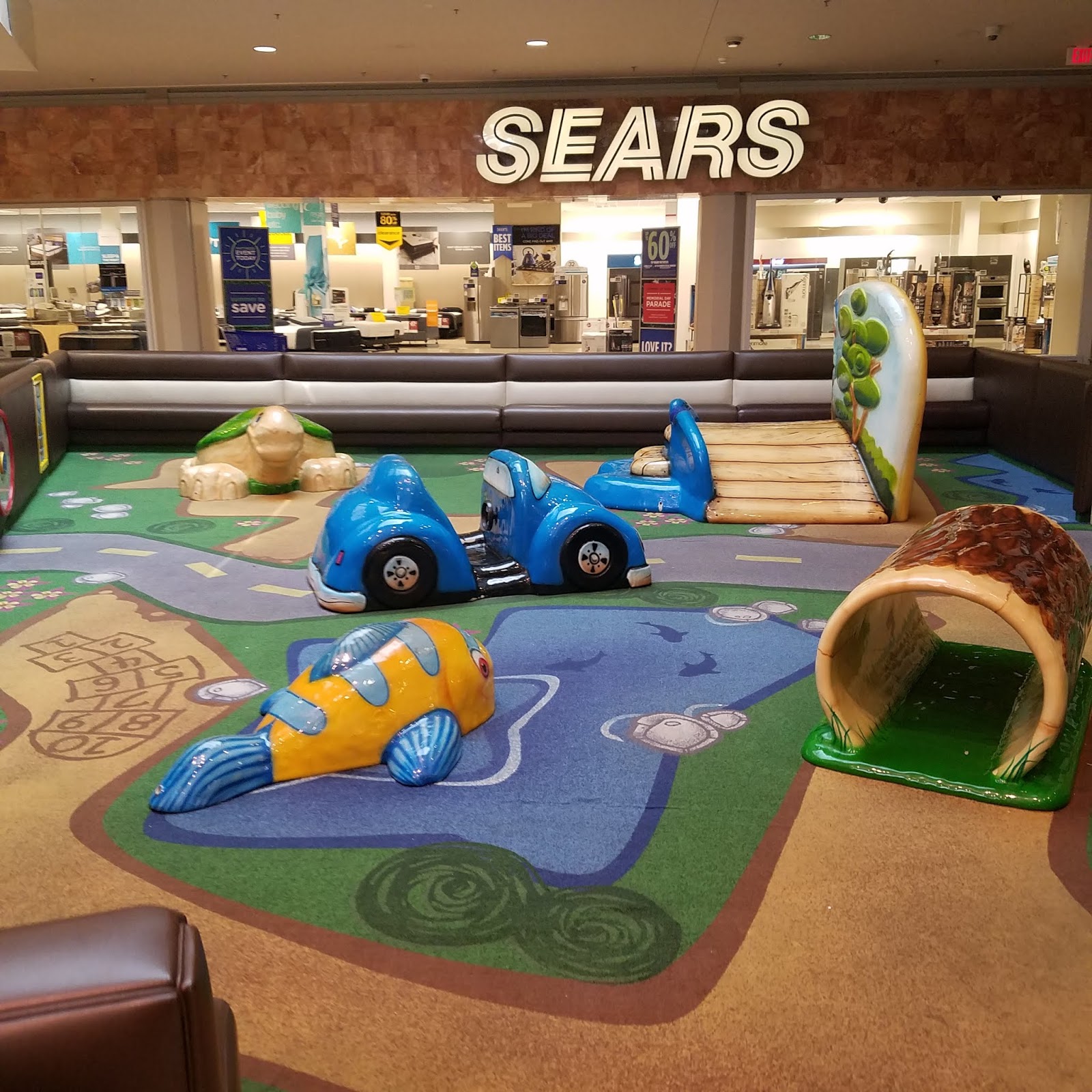 Play St. Louis: Mid Rivers Mall, St. Peters