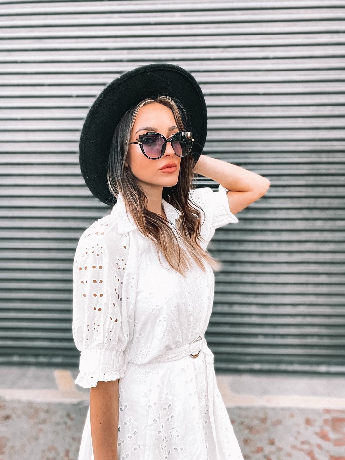 WHITE ASOS DRESS - Leona Meliskova