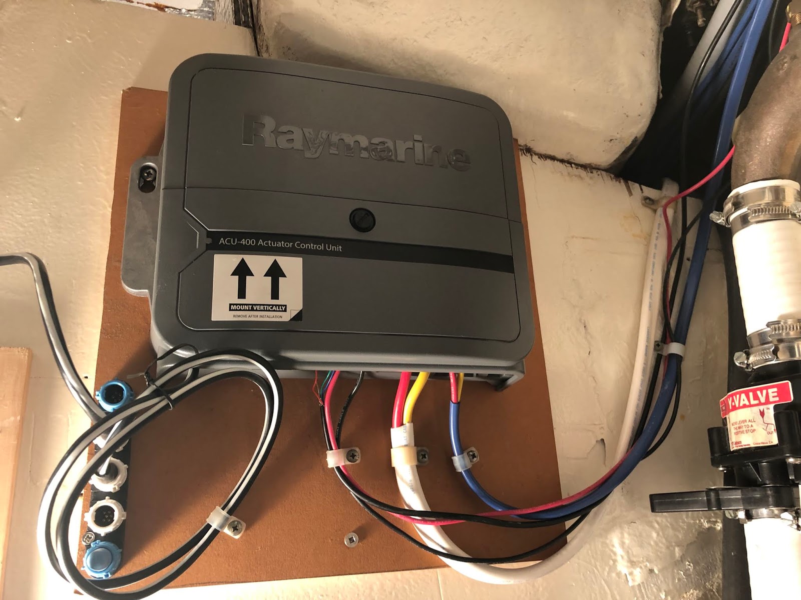 S/V Wildthing Hydraulic Steering, Autopilot and Mechanical Steering