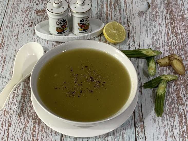 Shobha's Food Mazaa DRUMSTICK SOUP / MORINGA SOUP / HEALTHY DETOX SOUP