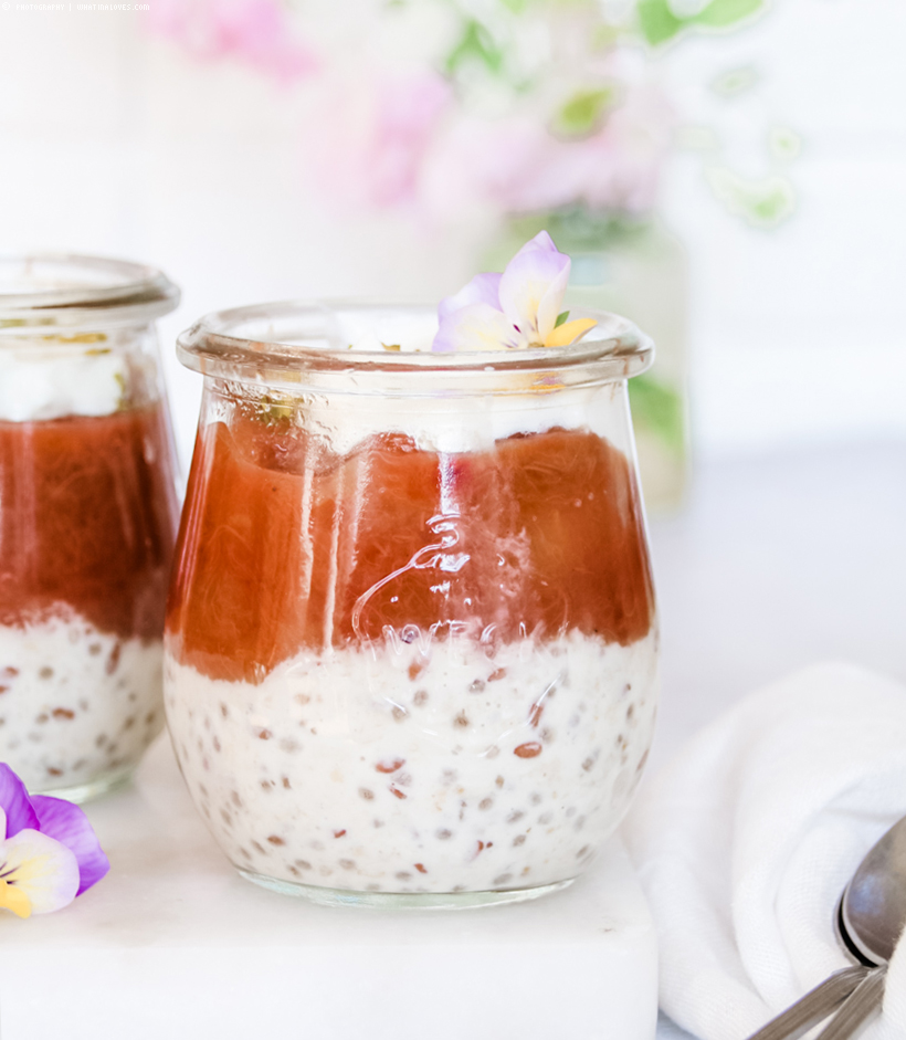 Overnight Oats mit Rhabarber