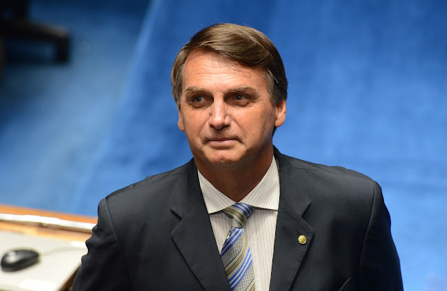 Jair Bolsonaro promete “empenho” caso dispute presidência no Brasil em 2018 Jair Bolsonaro promete “empenho” caso dispute presidência no Brasil em 2018