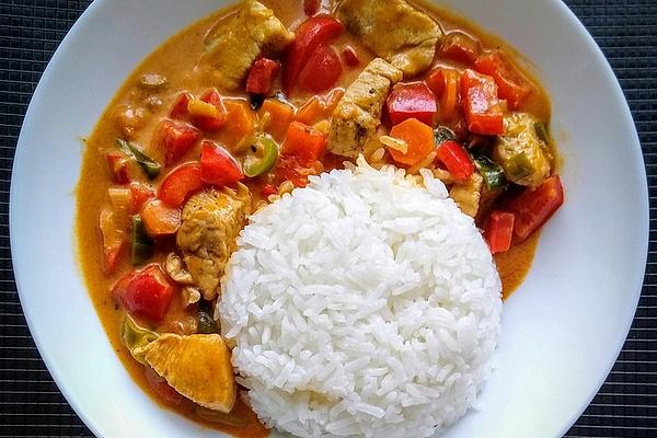Kuche Guten Appetit: Schnelles Thai-Curry mit Huhn, Paprika und feiner ... Kuche Guten Appetit: Schnelles Thai-Curry mit Huhn, Paprika und feiner ...