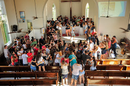 ...e aqui, uma celebração em um retiro de carnaval de um grupo da JE (Juventude Evangélica) da IECLB