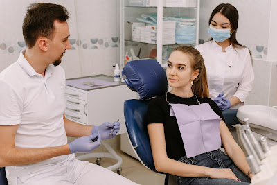 pierwsza wizyta u dentysty - jakie znieczulenie najlepsze?