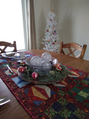 Tablerunner and Decorations