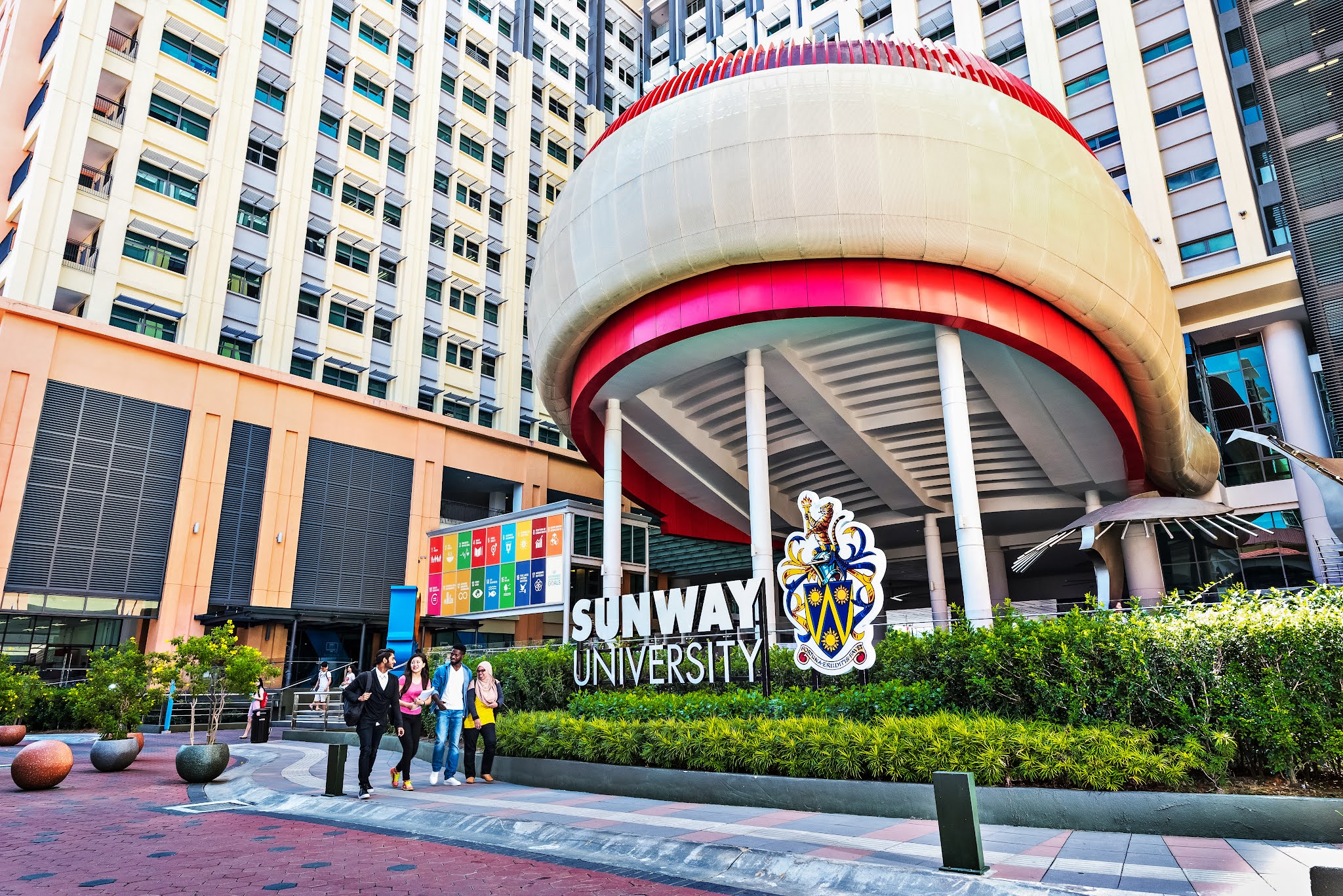 Malaysia university. Sunway Малайзия. Университет Санвей. Sunway университет город Субанг Малайзия. Университетом сеги (Малайзия.
