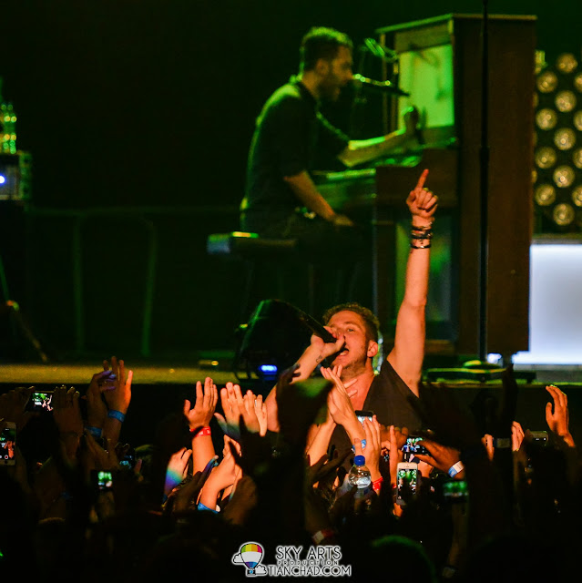 Ryan's close up interaction with OneRepublic Fans!! Are you the lucky one?! OneRepublic Native Live in Malaysia 2013 