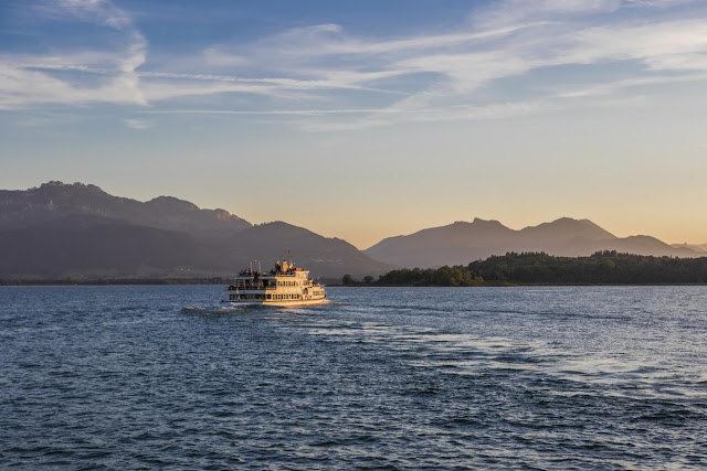 Schiff auf dem Chiemsee