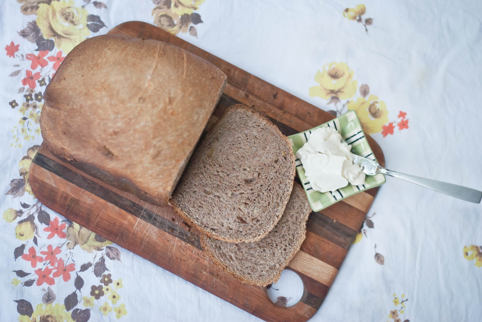 My Trash and Treasure apple cider walnut bread