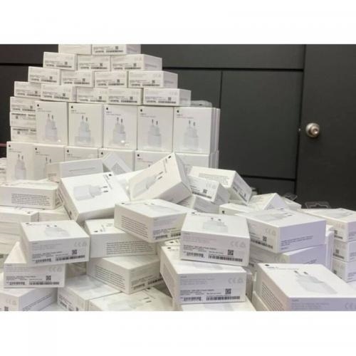 Bộ sạc nhanh 18W IPhone 11 Pro Max chân tròn EU cao cấp zin siu xanh 12 f525d328b f2f0 43fb abb5