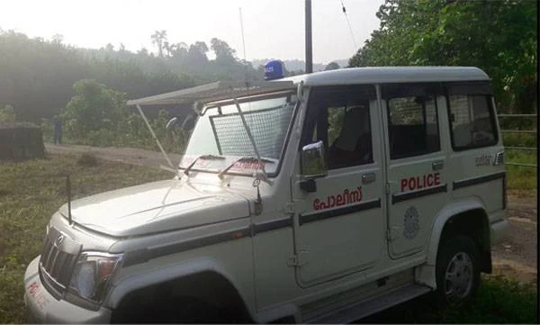 Thief who stole the police jeep caught, Alappuzha, News, Local-News, Crime Branch, Thrissur, Vehicles, Police, Kerala