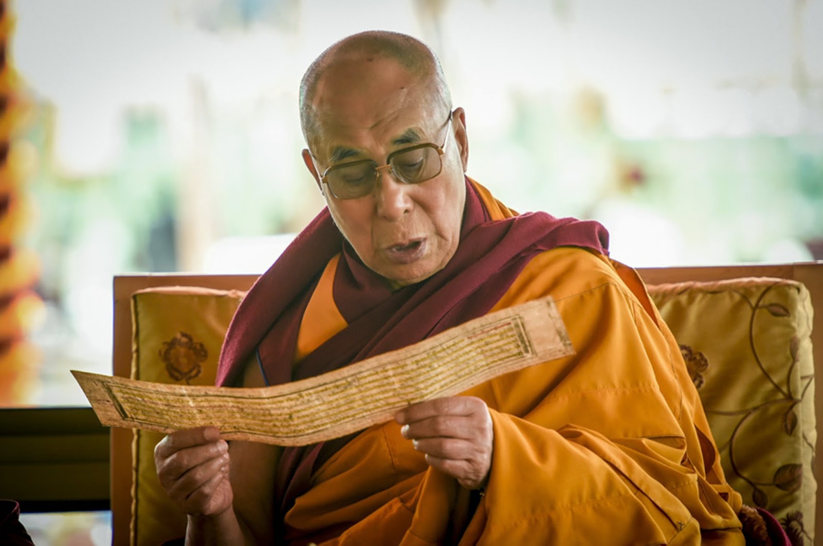 коряки ительмены эскимосы. подготовьтесь к обряду нефритового. ритуалы в церкви. шаманы алтая. дацан обряд.