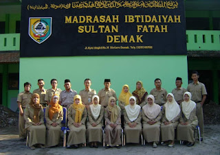 Lowongan MI Sultan Fatah Demak Membutuhkan Guru Kelas & Guru Penjas Orkes Lowongan MI Sultan Fatah Demak Membutuhkan Guru Kelas & Guru Penjas Orkes