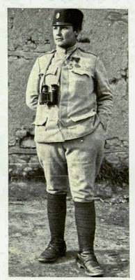 Milunka Savic, sergeant, the brave Sumadia-woman wounded 5 times. 