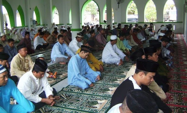 5 Amaliah Setelah Shalat Fardhu Berdasar Hadist SHAHIH, Mana yang Selama ini Anda Lewatkan