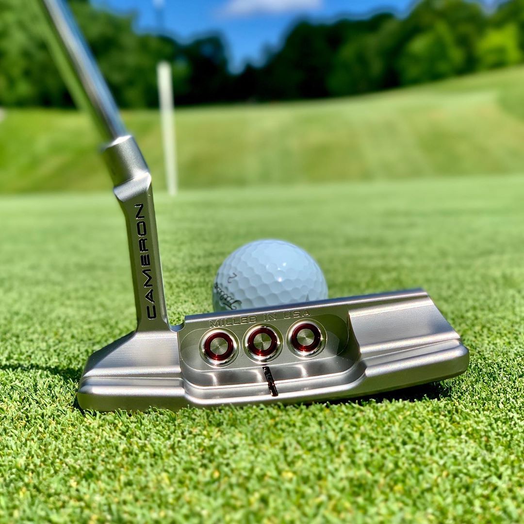 The 1 Writer in Golf Scotty Cameron Special Select Squareback 2