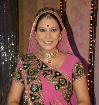 Sonali Verma Age Biography Husband Famely Wedding Picture And More She holds a bachelor's in commerce from the shri ram college of commerce, university of delhi. sonali verma age biography husband