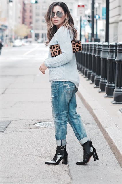 Cozy Sweater x Tomgirl Jeans | The Style Brunch