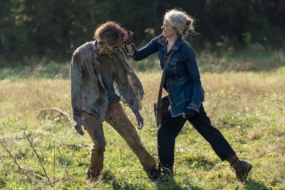 The Walking Dead S10E21 i video dell'episodio ZOMBIE Knowledge Base
